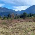 Se vende amplio terreno de 1.000m2. En Lago Puelo, Rotonda maderera. Todos los servicios en puerta. Al pie del Cerro Currumahuida- Valor: $ 35.000 USD. Solo WhatsApp: 294453-1270.
